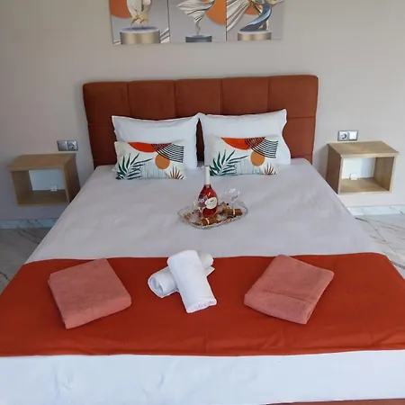 Atspas Apartment *